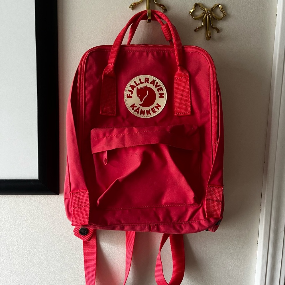Fjallraven Kanken Peach Pink Backpack
